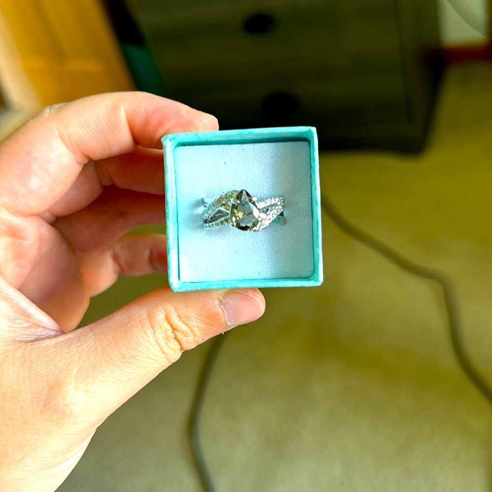 Bomb Party Ring Size 8